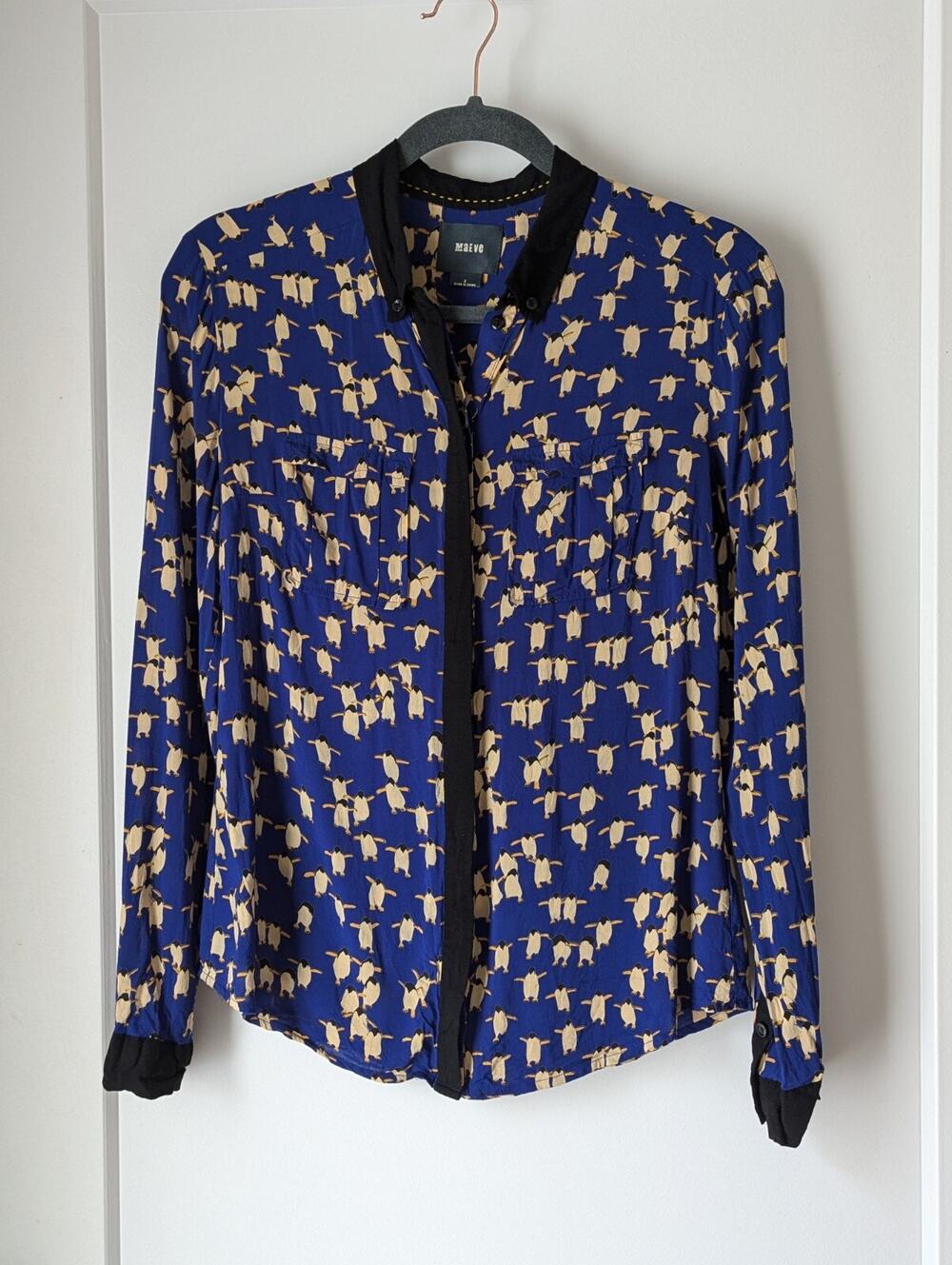 Maeve Anthropologie Blue Penguins Blouse Sz 2 Long Sleeve Button Preppy Colorful
